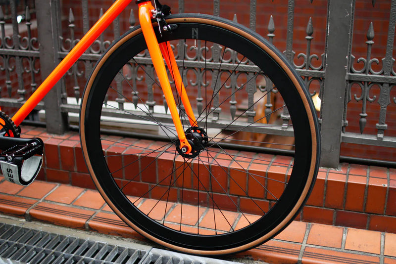 買い誠実 H PLUS SON SL-42 SUPER LITE RIM パーツ