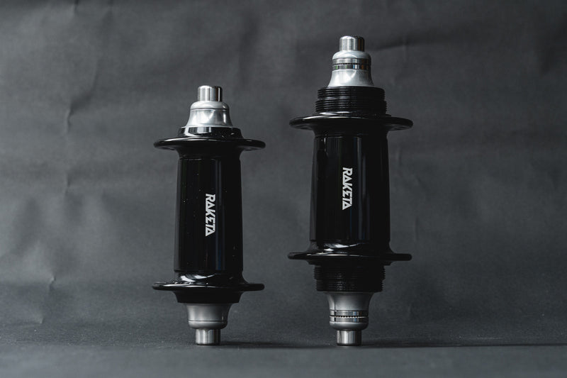 RAKETA Track Hubs set