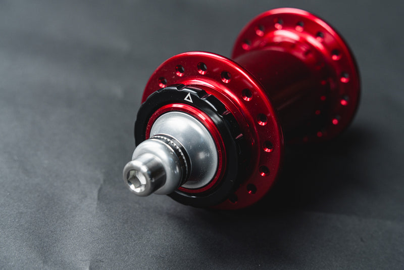 RAKETA Track Hubs set