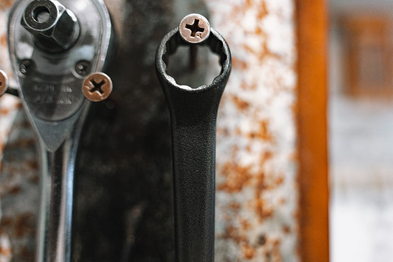 BROTURES “THE WRENCH”