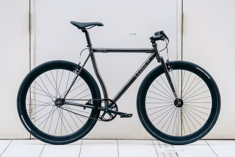 LEADER NOMAD Complete Bike - Matte Raw