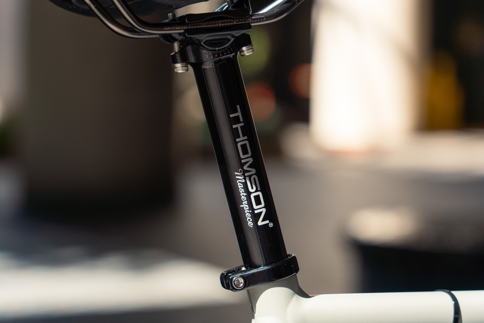 THOMSON MASTERPIECE SEATPOST Straight