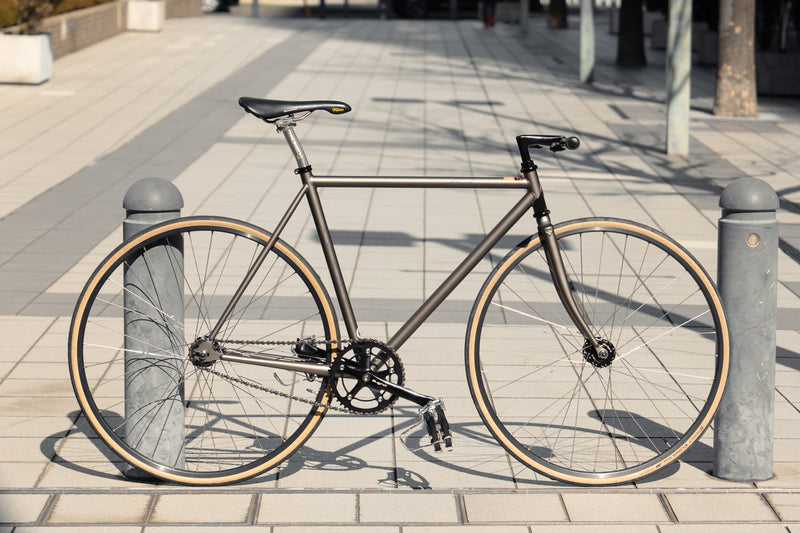 FUJI FEATHER "URBN"