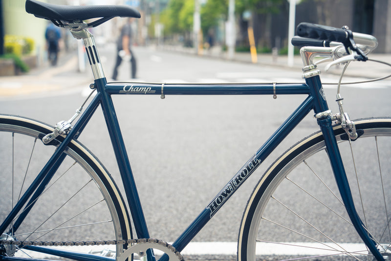 HOW I ROLL CHAMP "Retro Commuter"