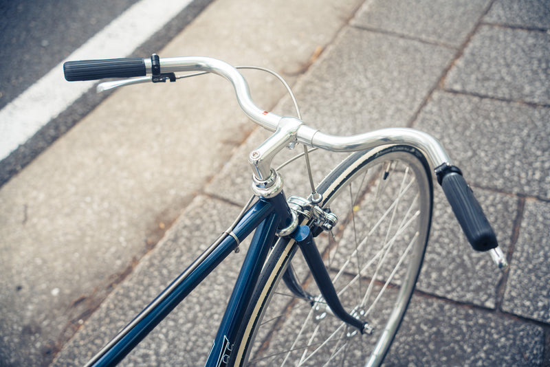 HOW I ROLL CHAMP "Retro Commuter"