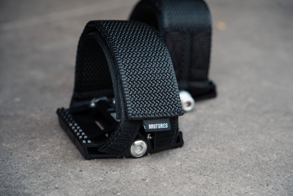 By BROTURES INFEEL x STRAP Pedal set