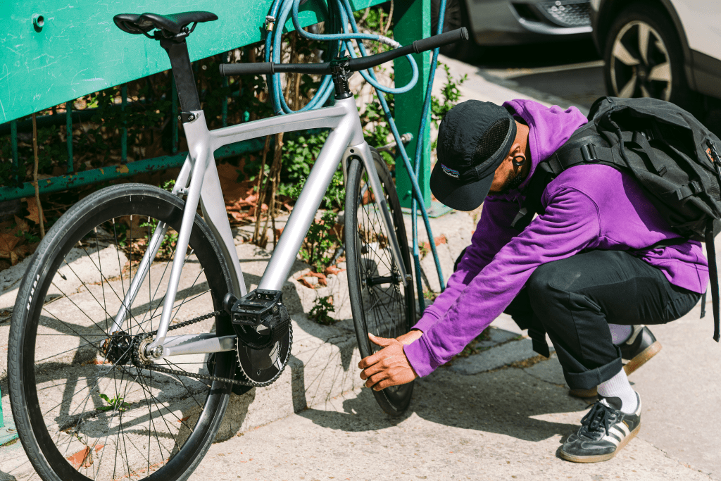 要引取り TYRANTBIKE MONARCH カスタム