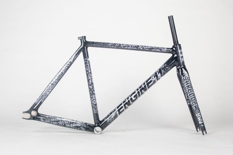 ENGINE11 CRIT-D Chas model Frame set（Pre Order）