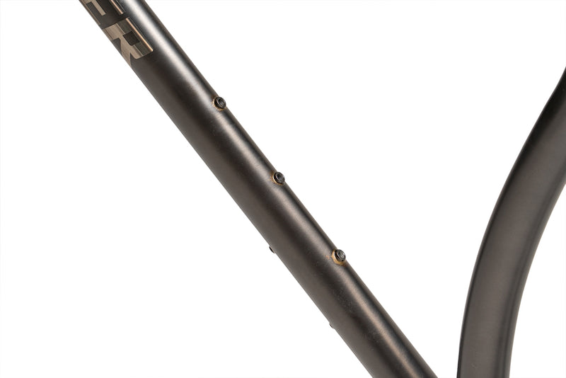 LEADER NOMAD Frame set