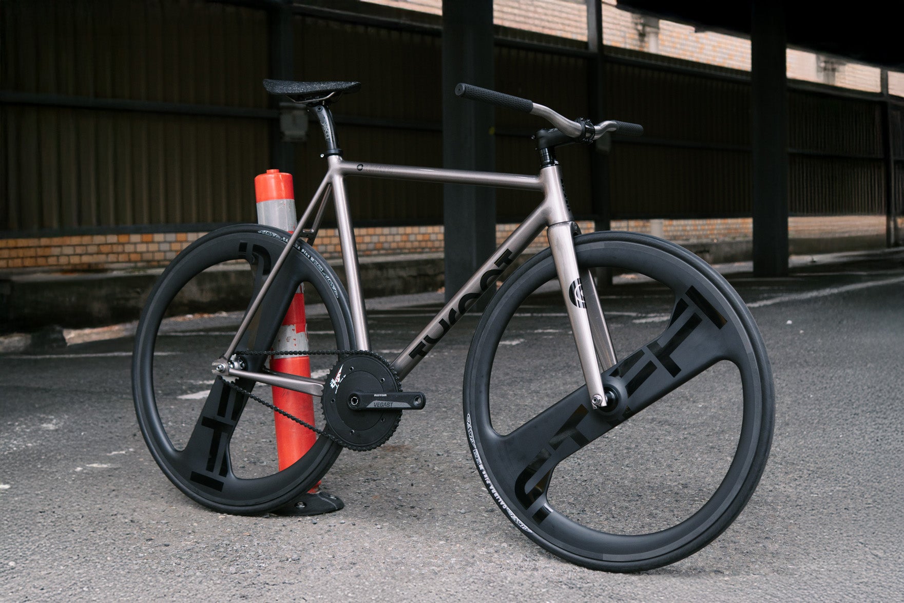STIFFI 50SL TRACK カーボン　ピスト　ロード　ホイール　超軽量 STIFFI WHEELS 好評発売中‼︎ ~ Charlie ~make a personalized