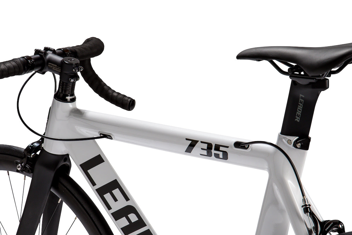 LEAER BIKE 735 ■カラー: ホワイト ■サイズ: L車・バイク・自転車