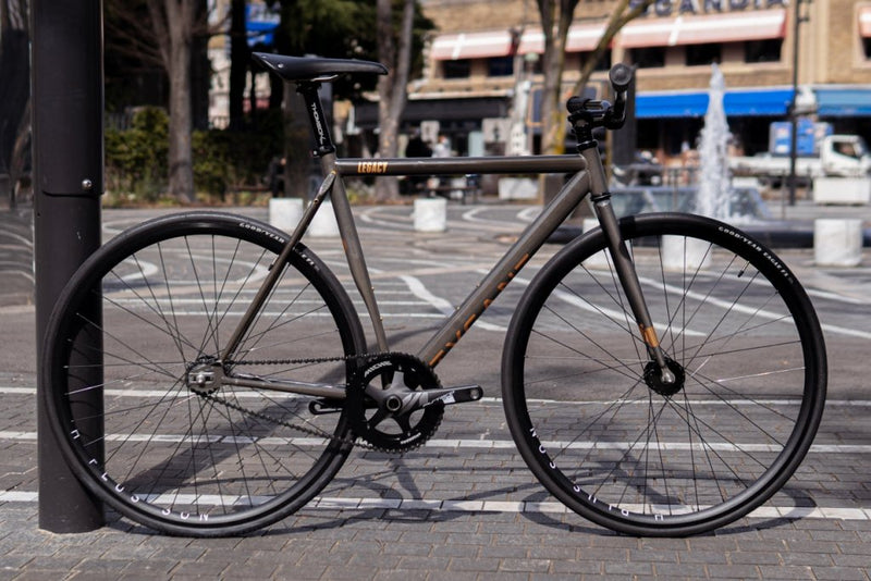 H Plus Model H PLUS SON AT-25 ARCHETYPE RIM