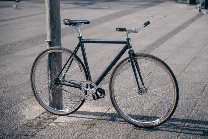 BROTURES WIVER x BROTURES TRACK HUB BROTURES WIVER x BROTURES TRACK HUB